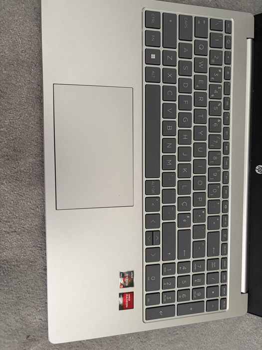 Portatil Hp laptop 15 fc0003np