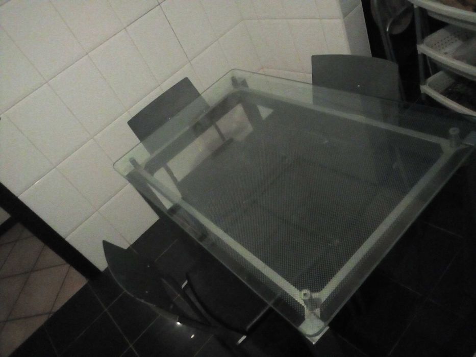 Kitchen Table – Glass Top64729821068673122