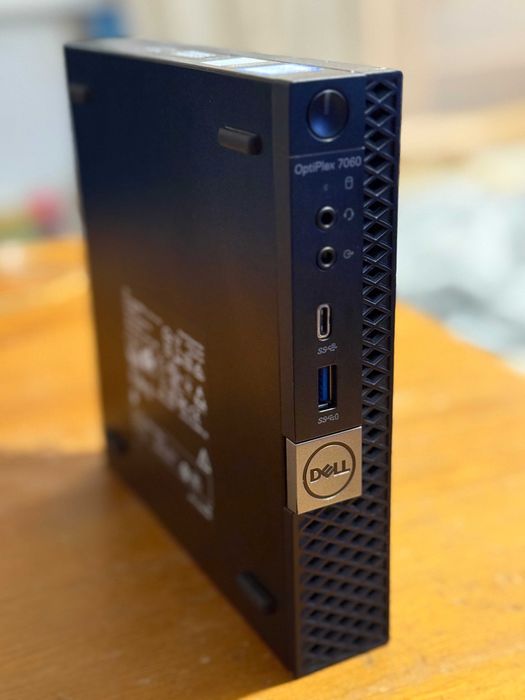 Mini Computadora WiFi Bluetooth 7060 - Intel Core I7-8700, 32 GB