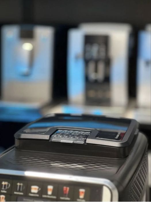 АКЦІЙНА ЦІНА‼️Кавомашина PHILIPS Series 5500 LatteGo EP5547/90