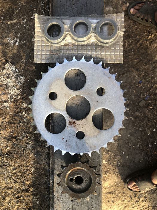 Запчастини. Зірки до мопеда Верховина, Рига, Карпати