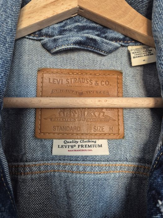 Katana jeansowa Levis