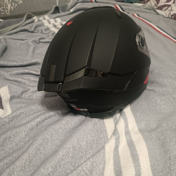 Шолом Mt-Helmets Thunder 4