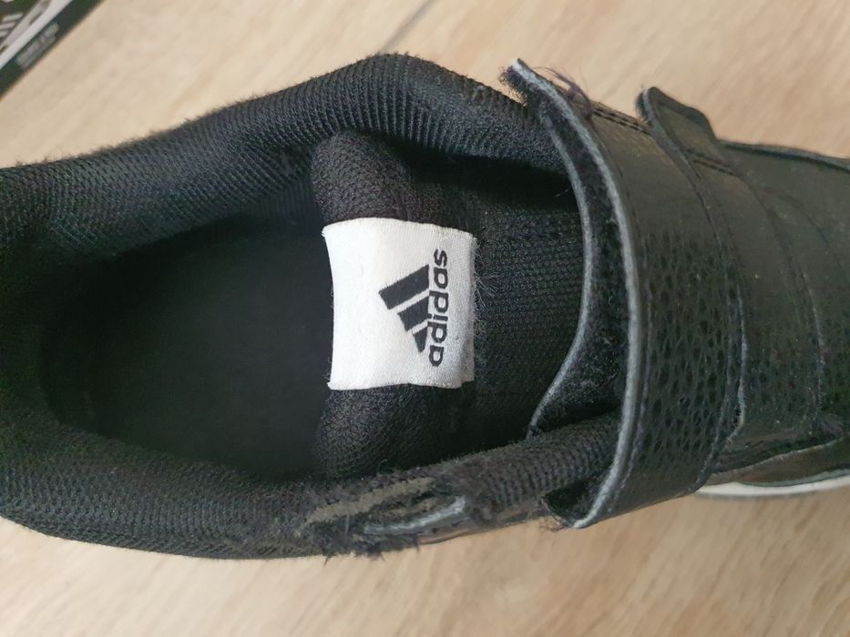 Buty adidas chłopięce Rozm 34