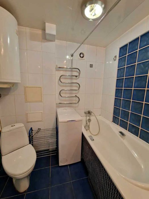 Предлагается в аренду 2-х. комнатная, раздельная квартира