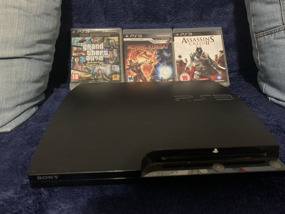 Продаю PlayStation 3 Slim з іграми
