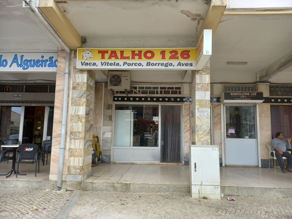 Trespasse/Aluguer Talho