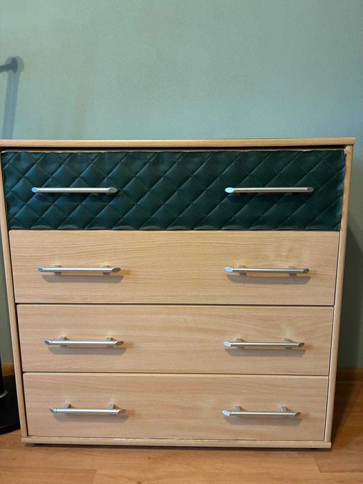 Zestaw -  komoda + 2 szafki nocne