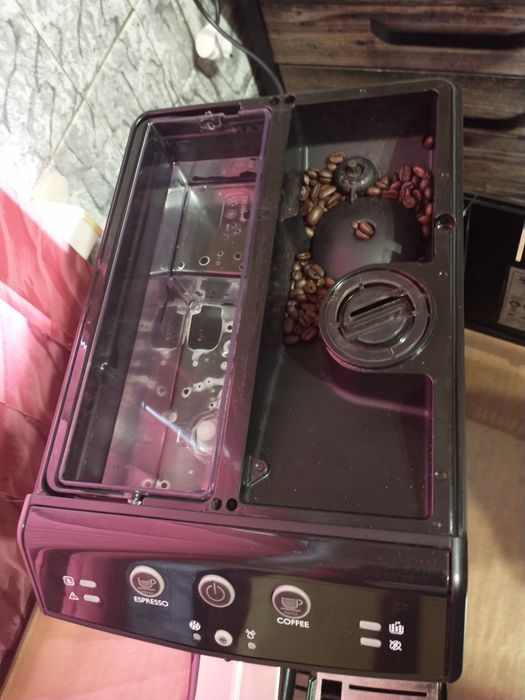 Кавомашина Saeco Minuto  HD8760