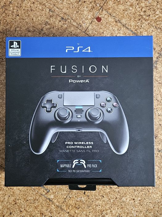 Comando PS4 Fusion PRO. Sony Playstation. Completo na caixa.