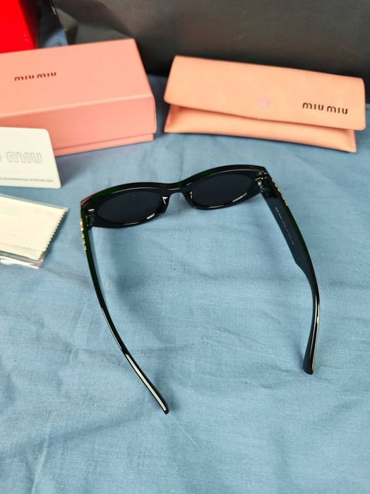 Okulary przeciwsłoneczne Miu Miu damskie komplet pudełko premium