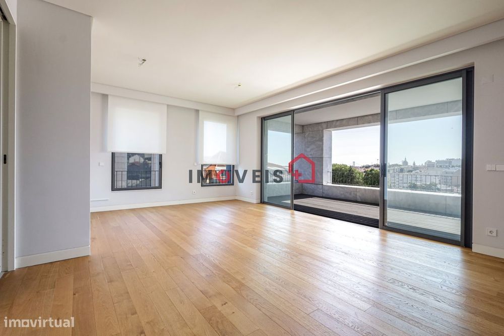 Apartamento T4 | Lisboa