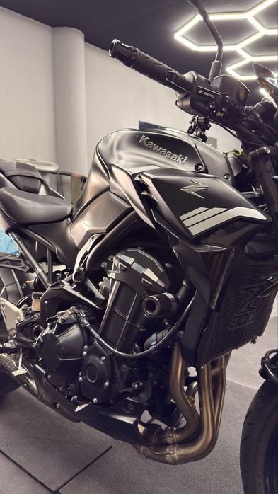 Kawasaki Z900 Full Black