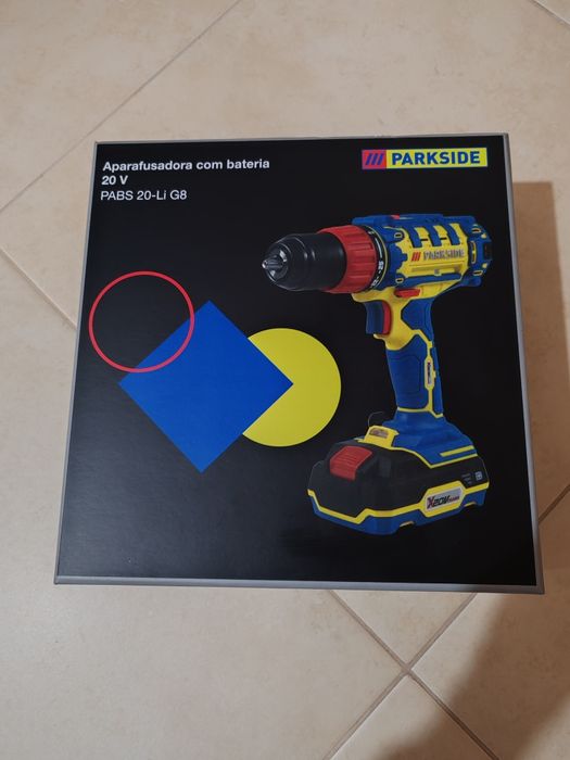Aparafusadora Parkside com bateria e carregador - Nova Fatura Garantia