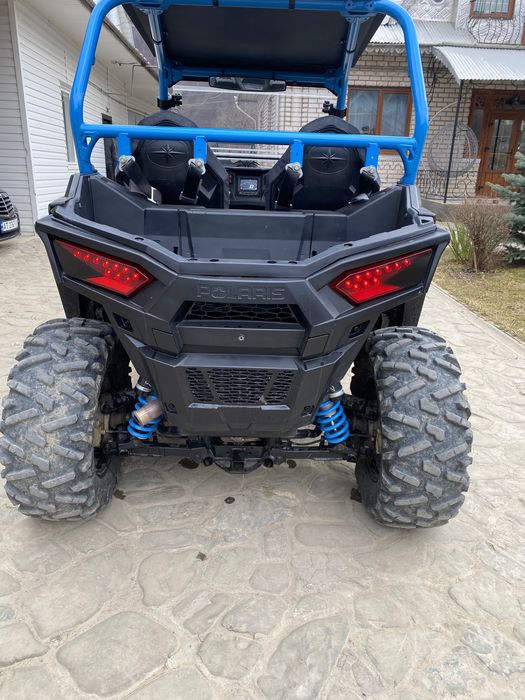 Polaris RZR 1000