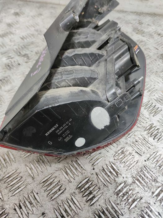Renault Scenic II Lampa Lewy Tył Lewa Tylna