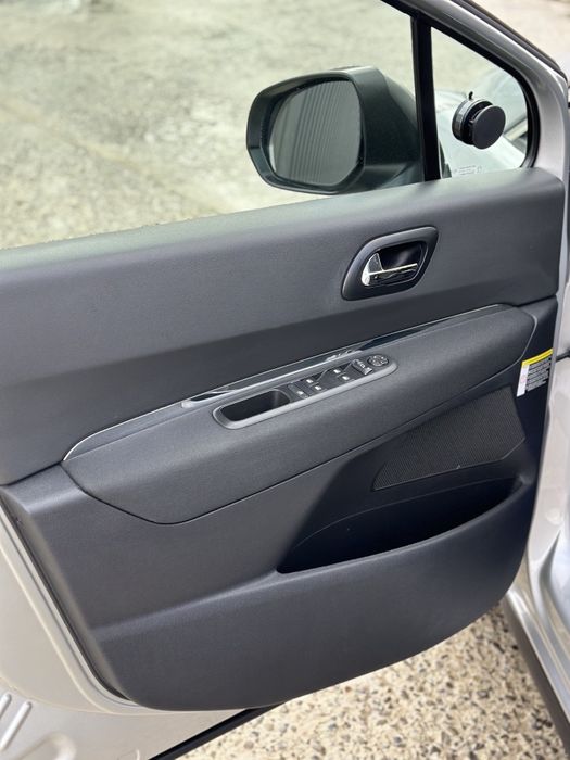 Peugeot 3008 2016