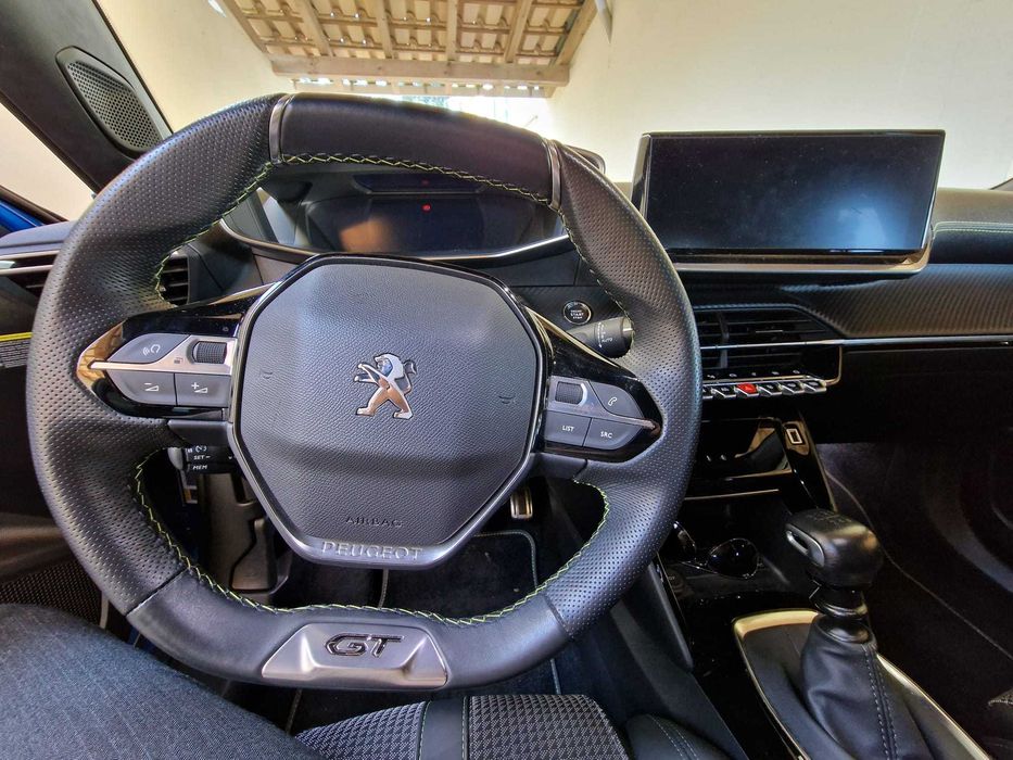 Peugeot 2008 1.2 PureTech GT | Nov. 2022 | Nacional | Único Proprietário