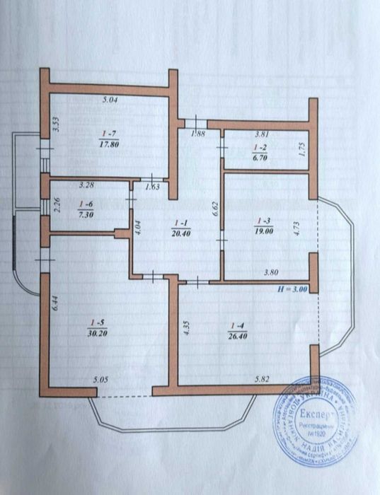 3 "новобудова" в центрі міста (здана в експлуатацію)