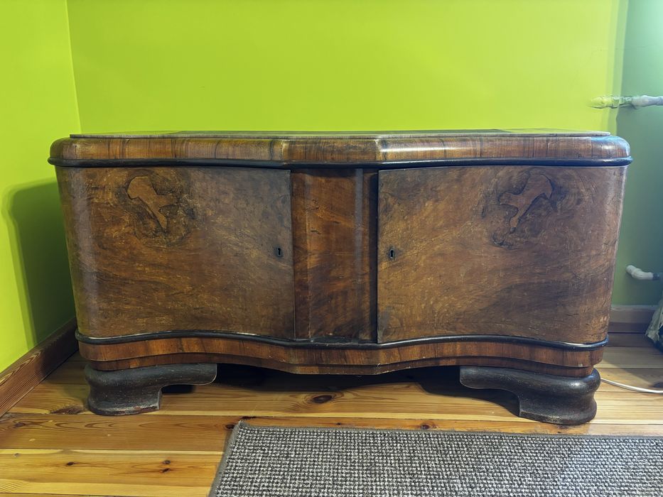 Niska szafka toaletka art deco