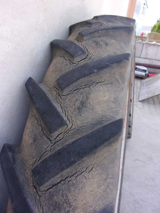 koła wąskie 9,5 x 44 renault case deutz fiat massey ferguson jd nh