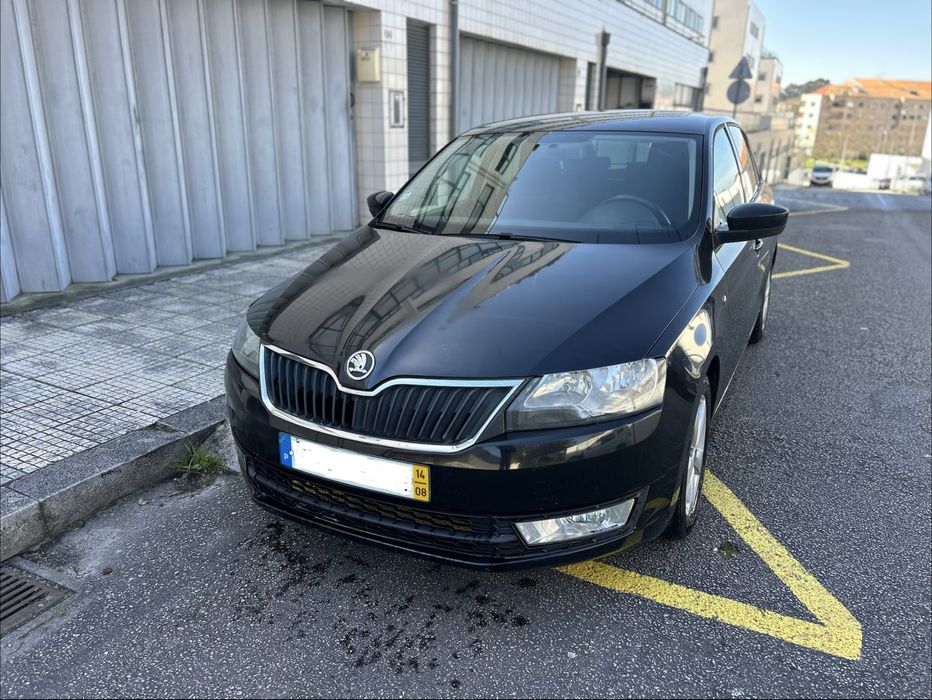 Skoda Rapid Spaceback 1.6Tdi 90cv - 107.000kms