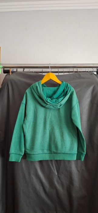 Sweatshirt com capuz