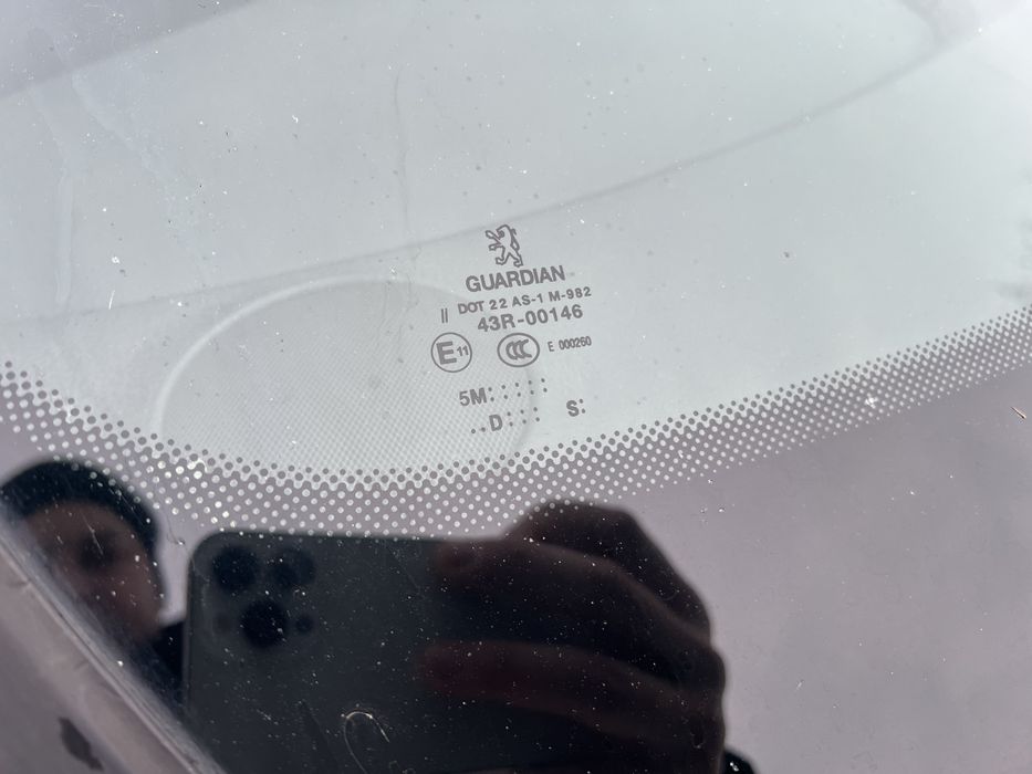 Автомобіль Пежо 407