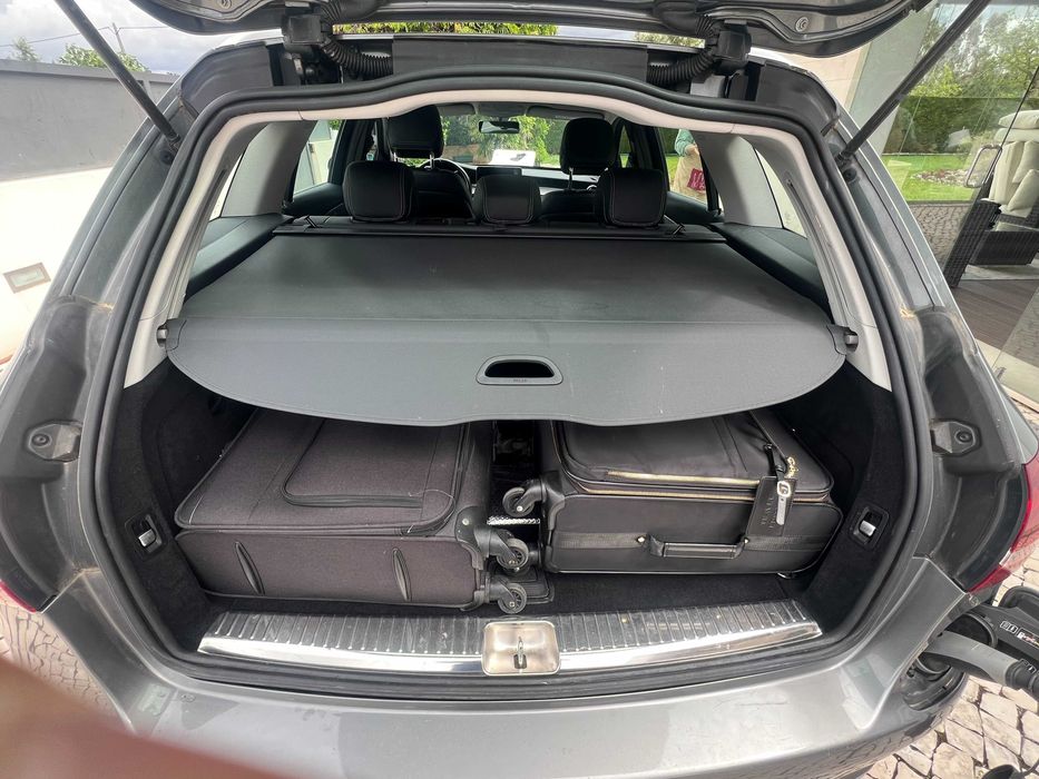 Mercedes C300de ( TOP)