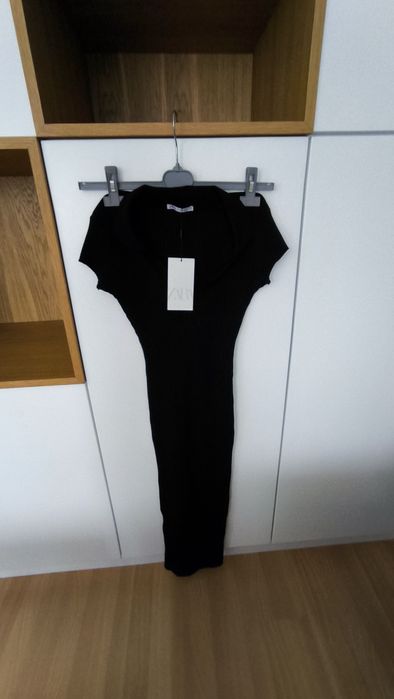 Zara sukienka ptążek Midi S czarna