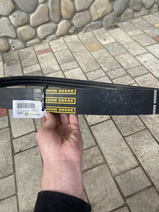 HXE12427 ремінь для John Deere. Z103844