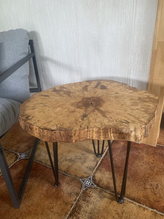 Кавовий столик,приліжковий столик,журнальний стіл,столик