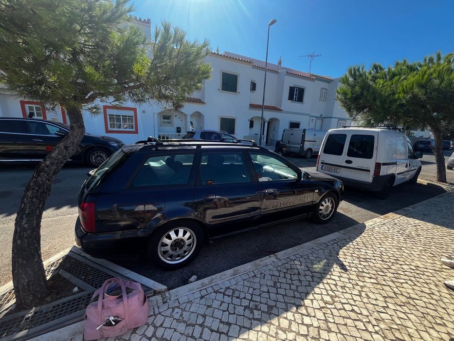 Audi A4 Avant 1.9 TDI Attraction
