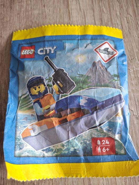 Lego City saszetka- Odkrywca ze skuterem wodnym 952309