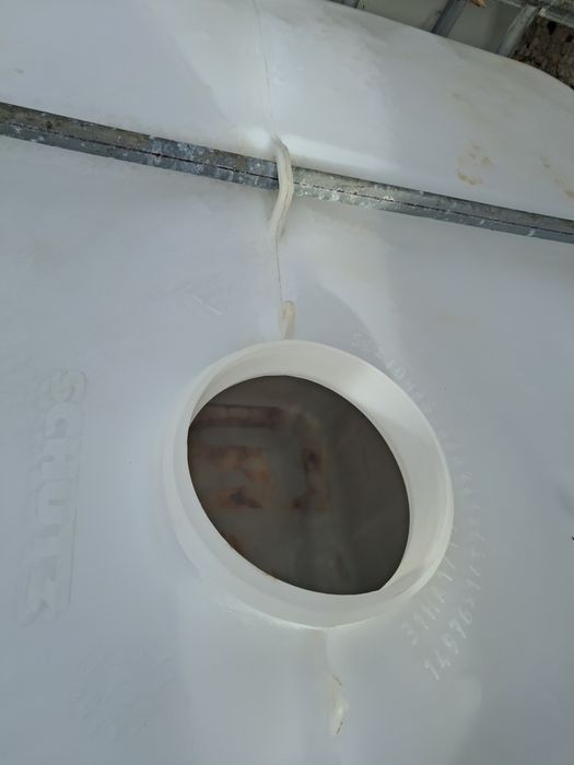 Zbiornik mauzer czysty