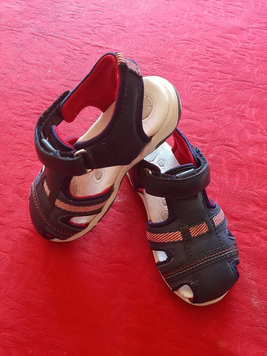 Sandálias Chicco 25