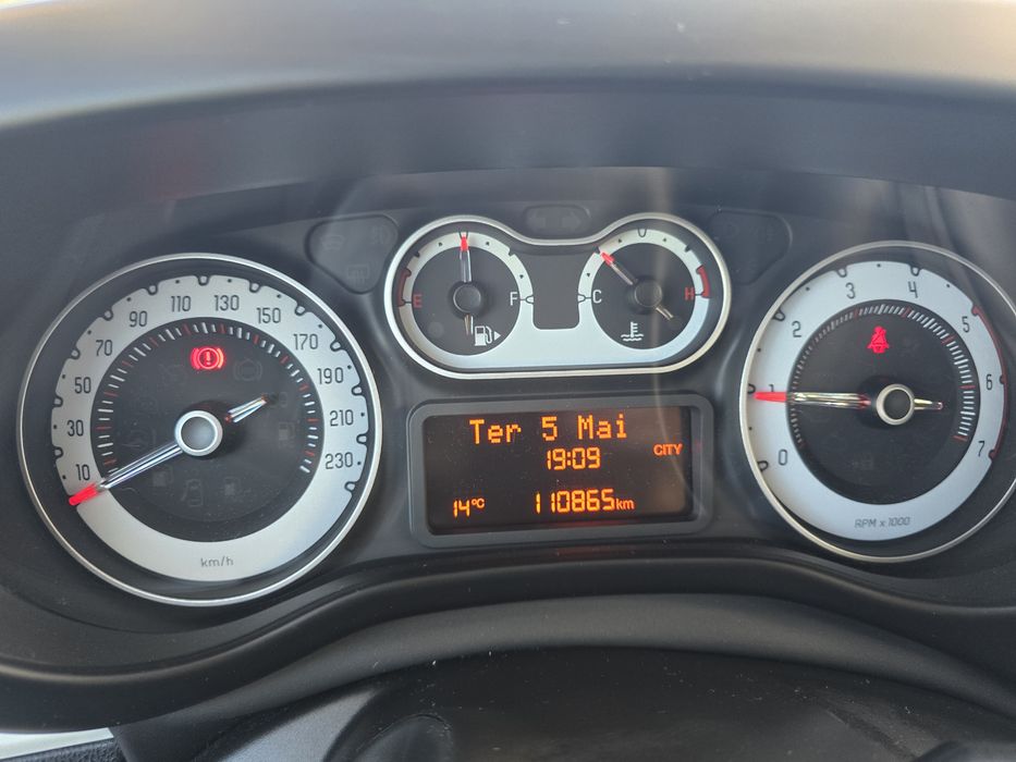 Fiat 500L 1.3 MJ Pop Star S&S
