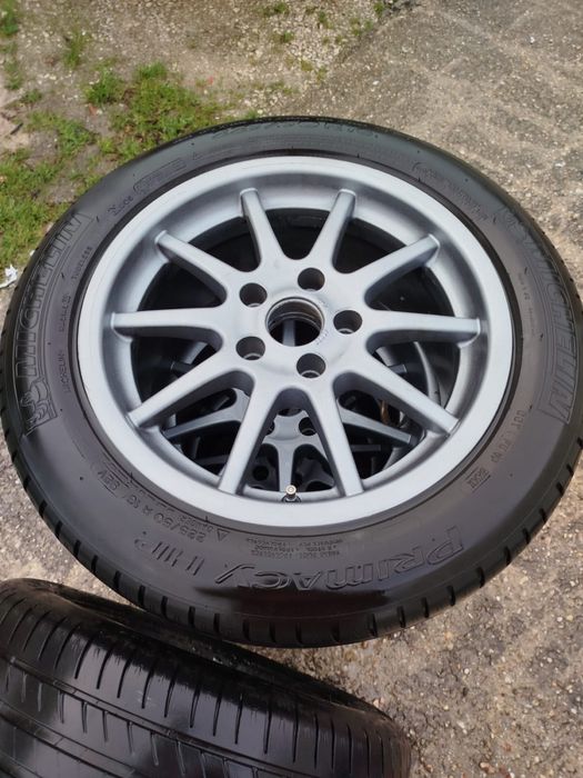 Jantes 16 com pneus michelin ( 80% de vida util)