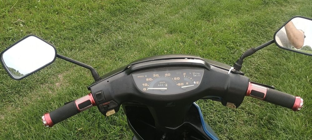 Скутер Хонда діо 27