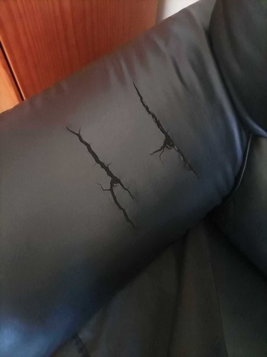 Sofás 2 lugares c/ cama solteiro - 100€ os dois