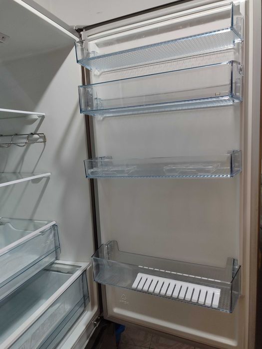 frigorífico Hisense rb438n4ec3 Dual-Tech Cooling