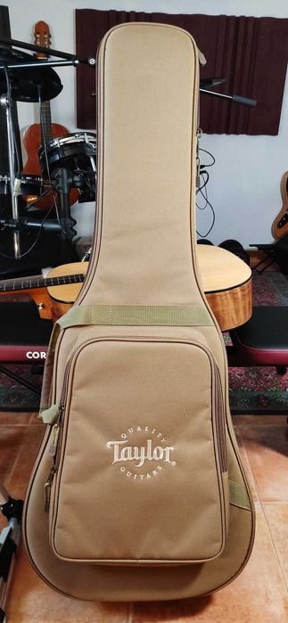 Guitarra Taylor 110e CANHOTO/ESQUERDINO - Como nova!