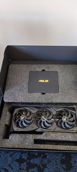 Placa gráfica Asus ROG Strix RTX 2080 Super Gaming Advanced 8GB