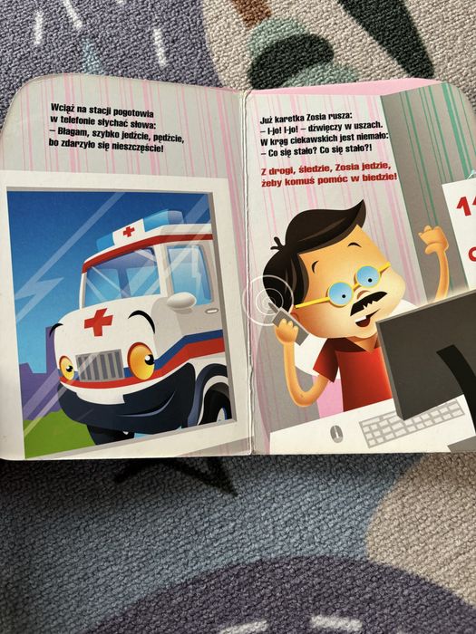 Książeczka dla dzieci „karetka”