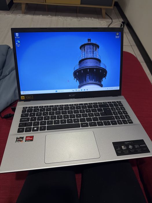 Notebook acer na garantia 3 meses de uso