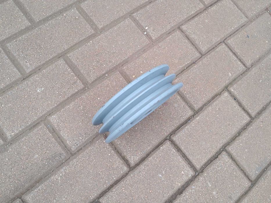 Koło pasowe, szajba otwór fi 32mm, średnica koła 17,5cm.Wysyłka