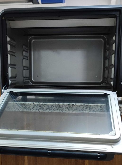Mini forno Moulinex de 33L