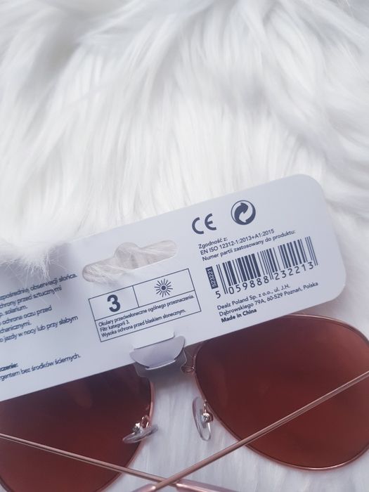 Nowe okulary przeciwsłoneczne uniwersalne.  Damsko / meskie .