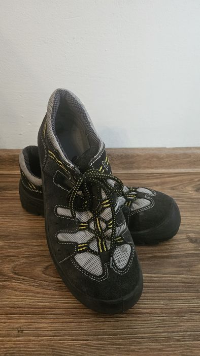 Buty robocze używane