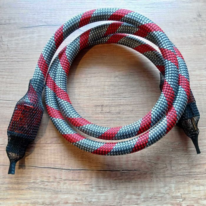 Kabel zasilający Monosaudio D516046E, 1.5m, nowy